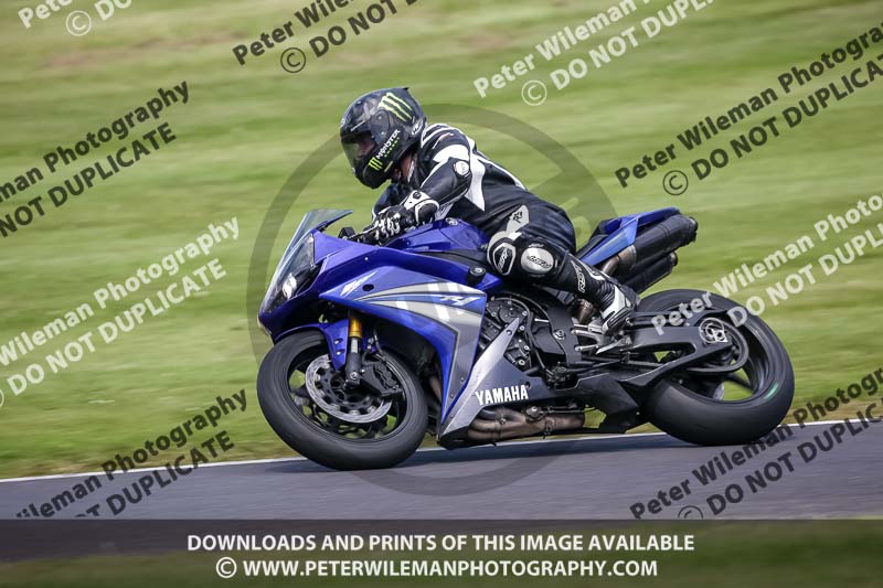 cadwell no limits trackday;cadwell park;cadwell park photographs;cadwell trackday photographs;enduro digital images;event digital images;eventdigitalimages;no limits trackdays;peter wileman photography;racing digital images;trackday digital images;trackday photos